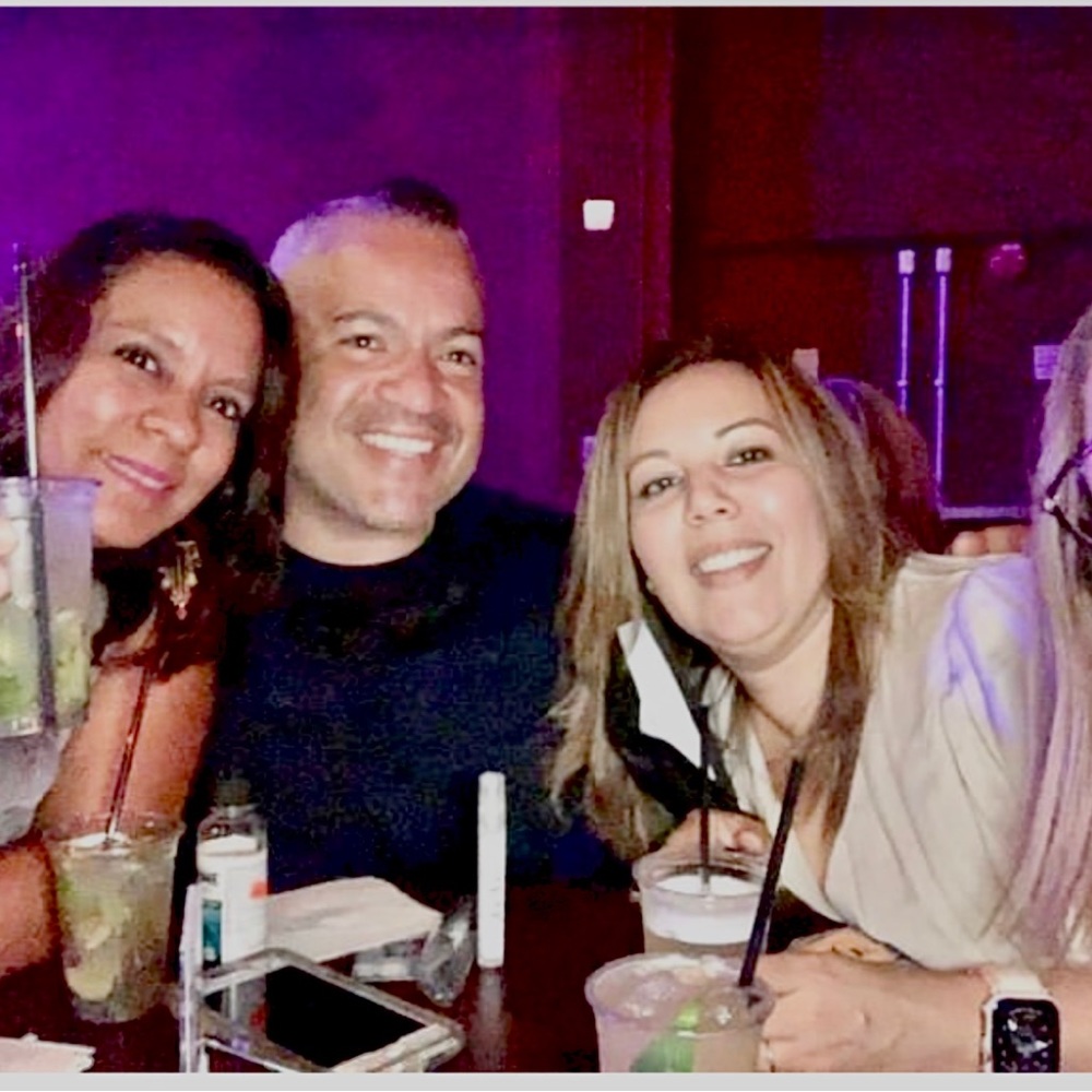 Meet your Posher, Luis